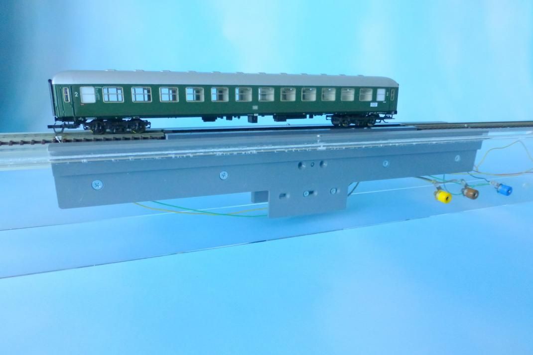 Analog und digital einsetzbar, mit Faulhaber-Motor.