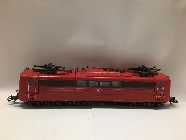BR 151 der DB, Betriebsnr. 151 021-3  Karton hat stake Lagerspuren
