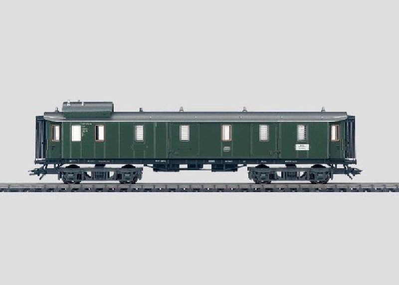 41372 Maerklin - Schnellzug-Gep�ckwagen DB - Spur H0
