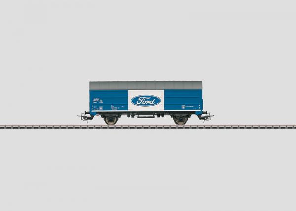 H0-Bausatzwagen als Replikat des früheren Märklin Artikels 4937. Länge des gebauten Wagens über Puffer 13,5 cm.
