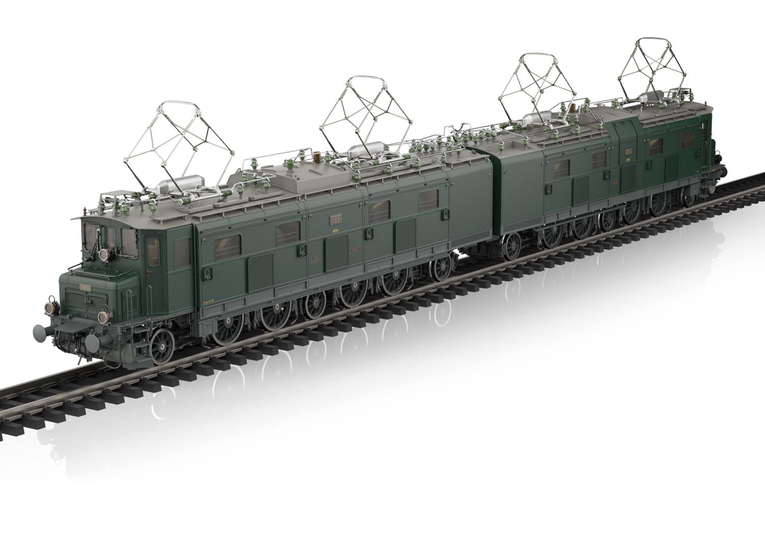 LT: 10/2026! LIMITIERT Messingbauweise. DCC-/mfx-Decoder mit 32 Funktionen. Motorisch heb- und senkbare Stromabnehmer. Führerstands-, Fahrpult- und Maschinenraumbeleuchtung. LüP 106 cm