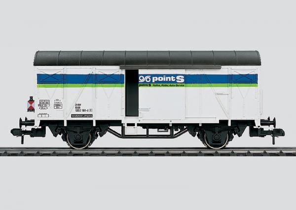 2-achsig, Kühlwagen, weiss, silber farbenes Dach, blauer und grüner Zierstreifen, mit Aufschrift "point s Reifen, Räder, Auto - Servicen".