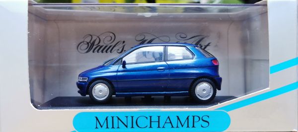 023001 Minichamps - BMW E1 Blau Metallic - 1:43