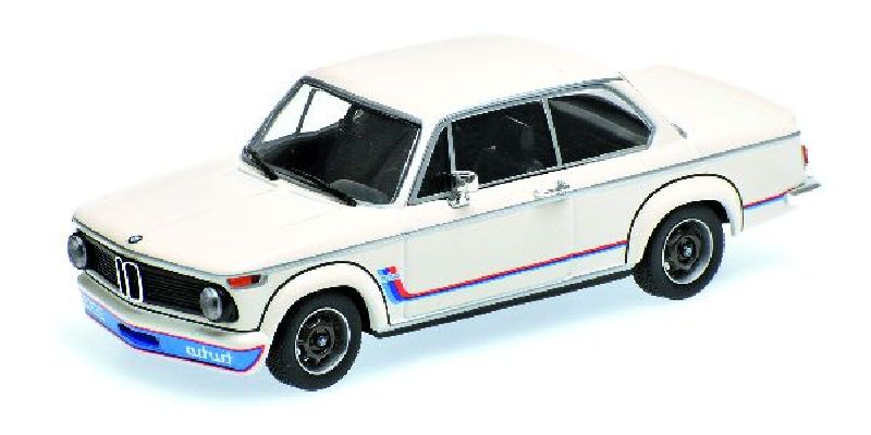 155026200 Minichamps - BMW 2002 TURBO - 1973 - WHIT - 1:18