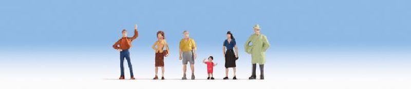 18100 Noch - H0 Passanten Set - Spur H0