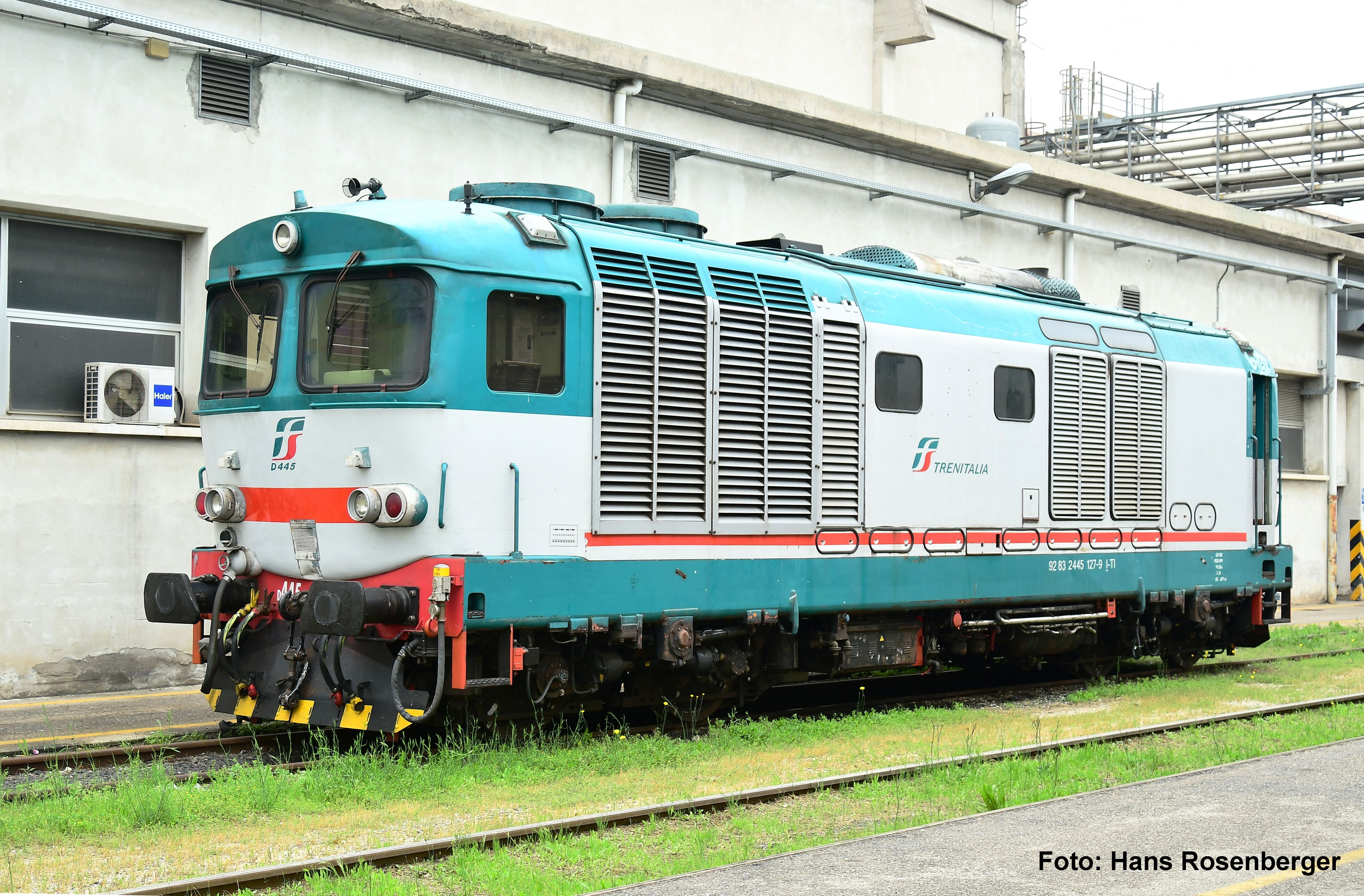 22035 Piko - Sound-Diesellok D.445 3. Seri - Spur H0