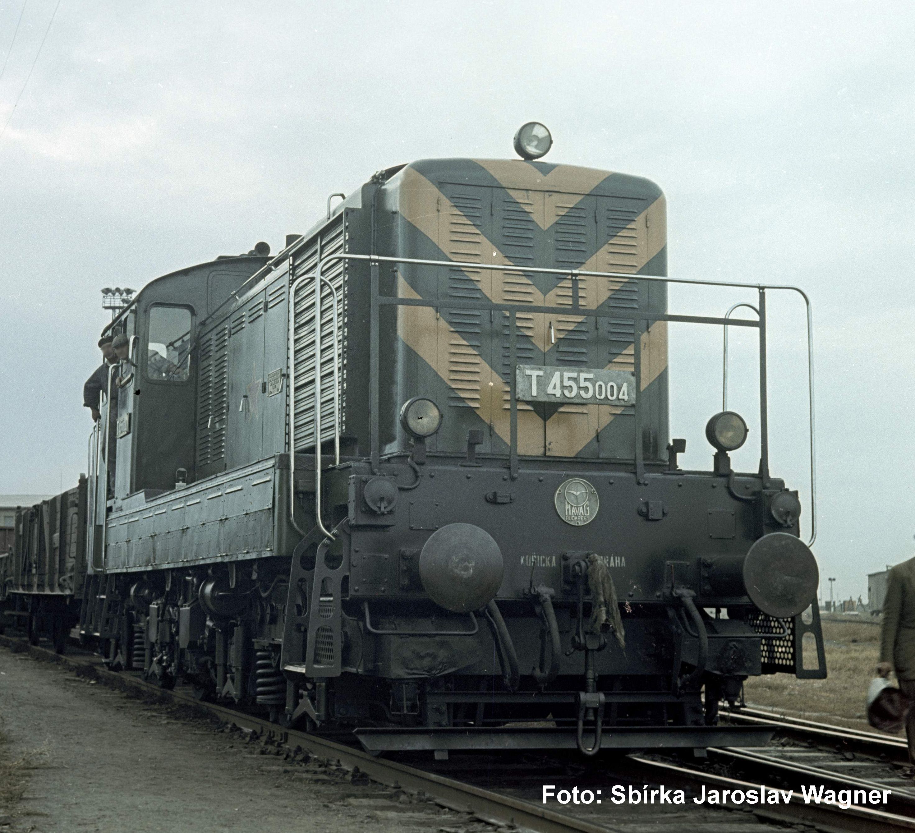 52385 Piko - Sound-Diesellok T455.0 CSD II - Spur H0
