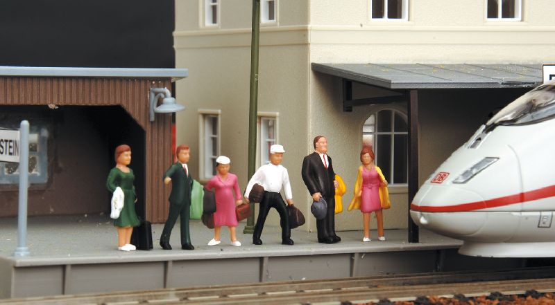 55731 Piko - Figurenset Reisende 6-tlg. - Spur H0