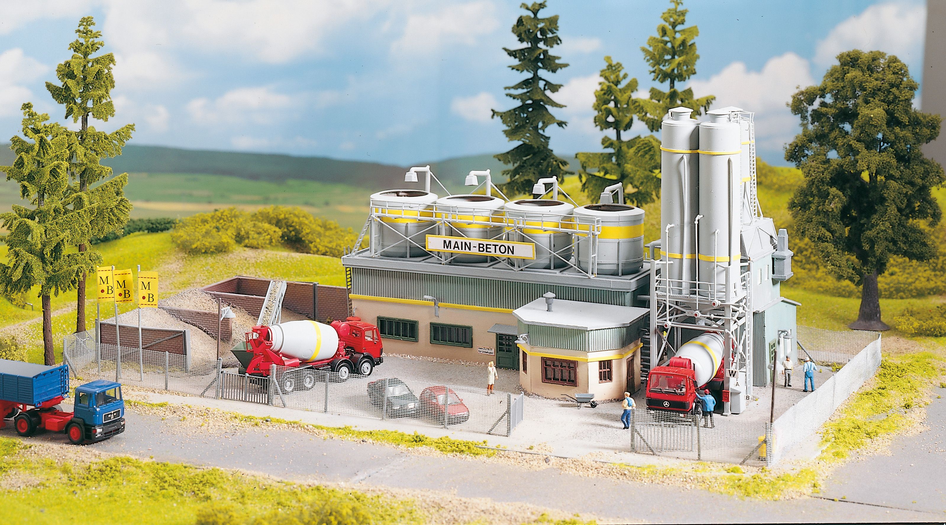 61133 Piko - Main-Beton Werkzaun - Spur H0