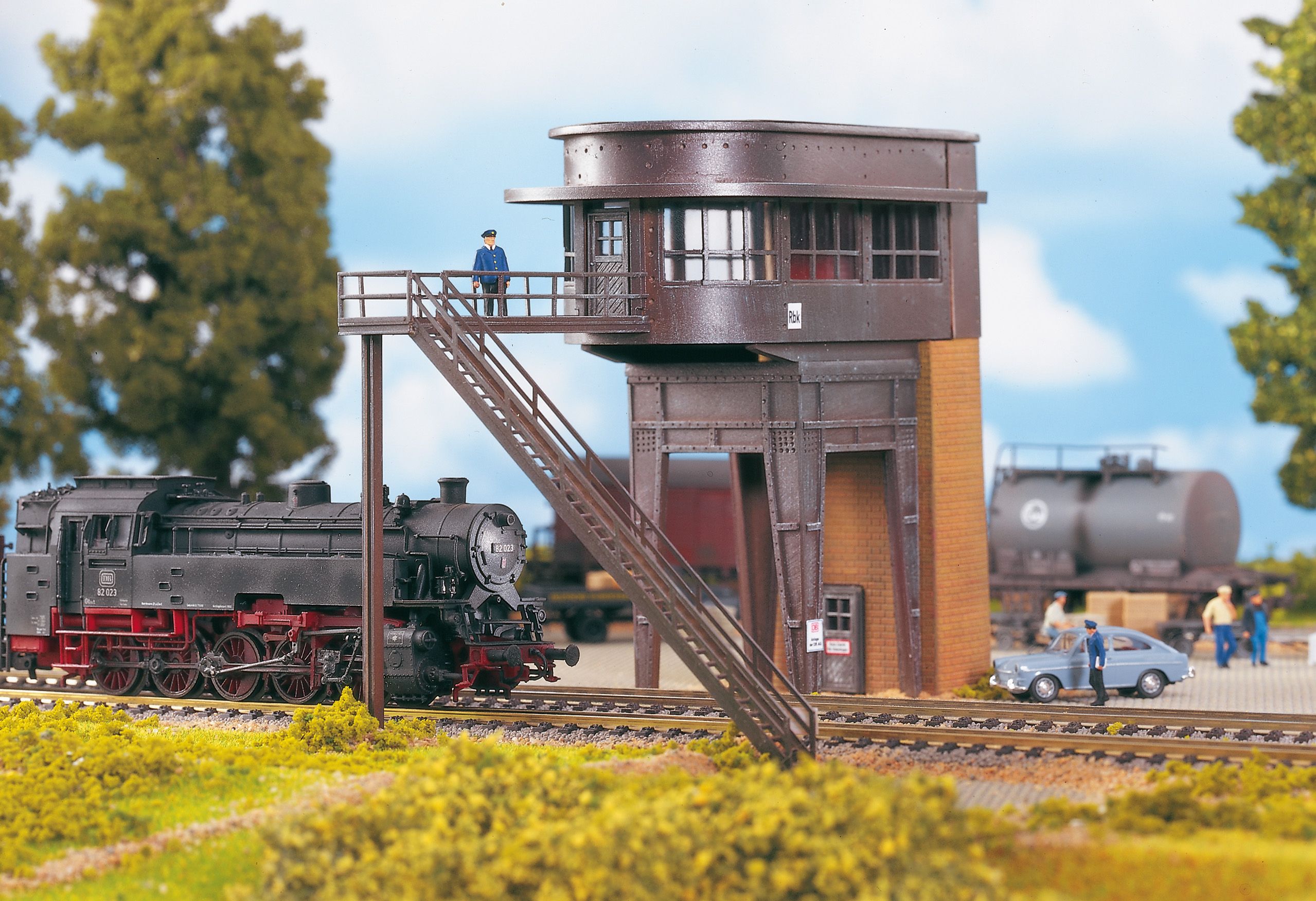 61137 Piko - Stellwerk Reinbek - Spur H0