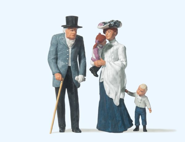 45066 Preiser - Alter Herr, Dame mit Kindern - Spur 2m / G