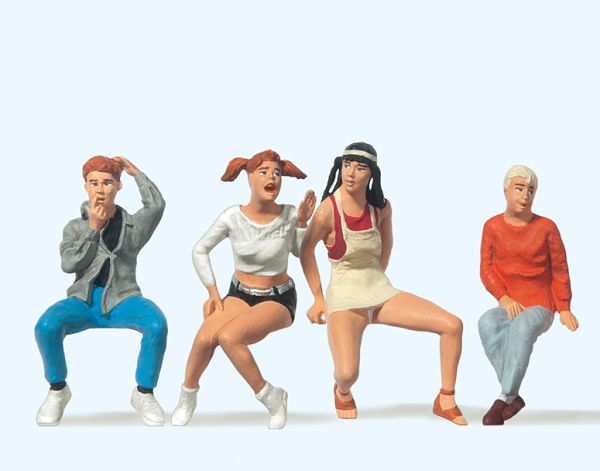 63079 Preiser - Sitzende Jugendliche - Spur 1