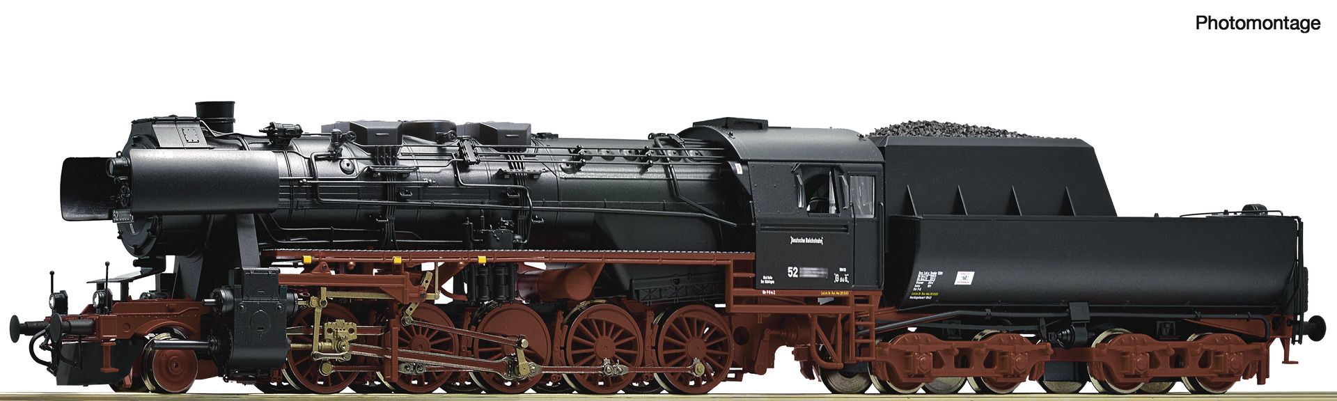 Informationen zum Modell: Erstmals mit PluX16-Schnittstelle Ausführung mit braunem Fahrwerk, da in der DDR rote Farbe nicht immer vorrätig war Mit feinen Metallradsätzen Beheimatung Rbd Halle, Bw Engelsdorf Z21 Führerstand verfügbar