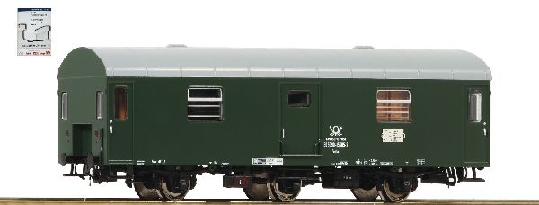 Reko-Postwagen der Deutschen Reichsbahn. Epoche IV. Modell mit Inneneinrichtung, vorbereitet für Innenbeleuchtung. Kupplungsaufnahme nach NEM 362 mit KK-Kinematik.