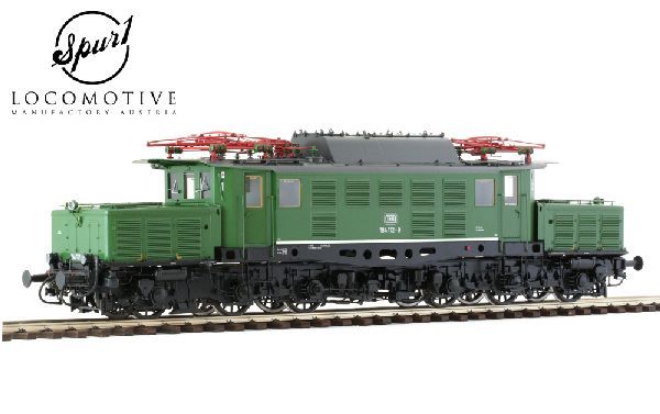 Aufbau: chromoxydgrün, Fahrwerk und Rahmen: schwarz, Räder: schwarz, mit Dachvorbau, original Lüfter, 3 Frontfenster, Lampen: 3x DRG, SBS-9 Pantograph mit je 1 Schleifleiste
