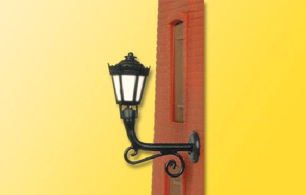64711 Viessmann - N Wandlaterne LED warmwei� - Spur N