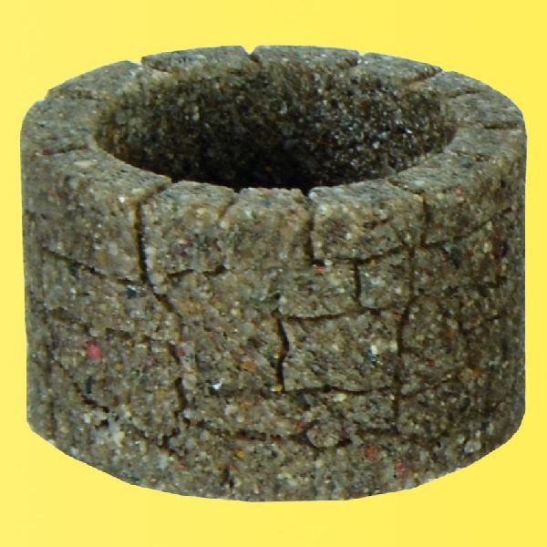 48760 Vollmer - 0 Brunnen, Bruchstein aus Steinkunst, 2 St�ck. � au�en 3,6 c - Spur 0