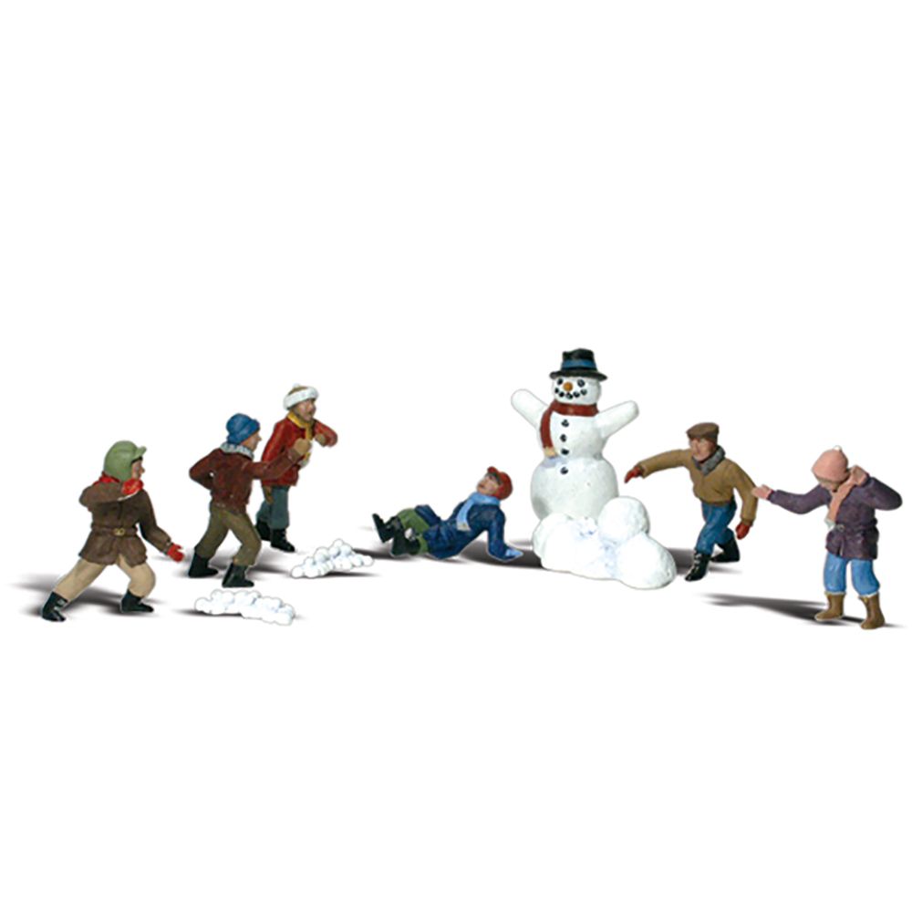WA2183 Woodland - N Schneeballschlacht - allgemein