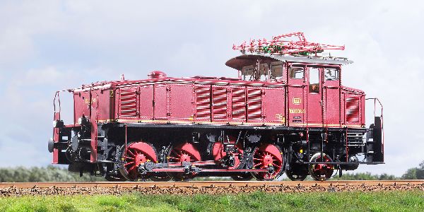 130041 Wunder - E-Lok 160 011-3 Ep.IV DB purpurrot/schwarz Bw Freilassing - Spur 1