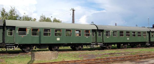 15065 Wunder - Umbauwagen B3yg DB Ep. IIIb 2.-Kl. flaschengr�n - Spur 1